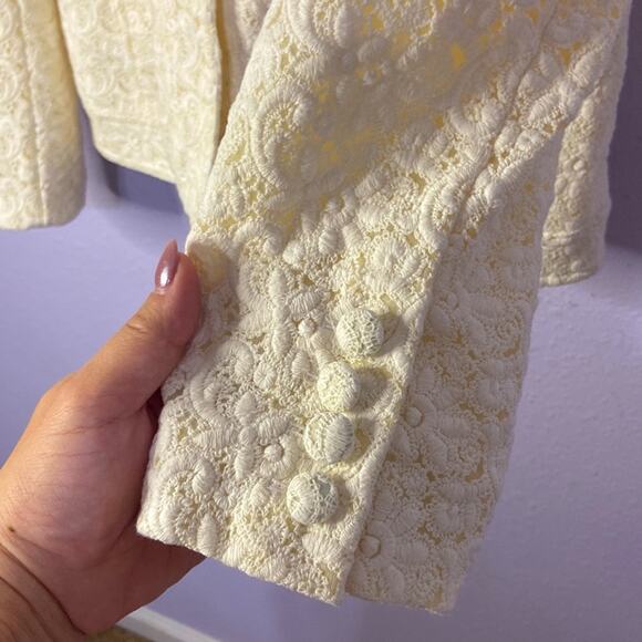 Dialogue Women Off White Eyelet Lace Two Button Blazer Size M - Picture 5 of 8